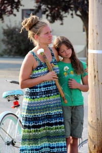 Jodi Rawson, co-sponsor of the memorial for Jeanetta Riley, and daughter. Photo by Ben Olson.