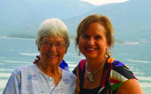 Tookie Hensley, left, and Dr. Pamela Riddle Bird, right, were among the victims of Thursday's airplane crash. Credit: "Flight for Success" blog