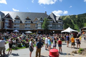 WineFest-crowd-WEB